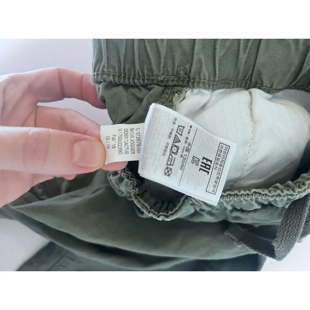 Gap Kids Boys Size Medium Green‎ Pull on Long Pants Side Pockets Elastic Cuffs